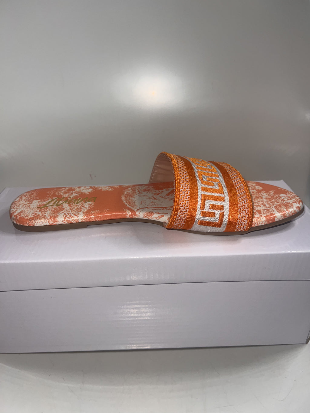 Adult sandal bundle